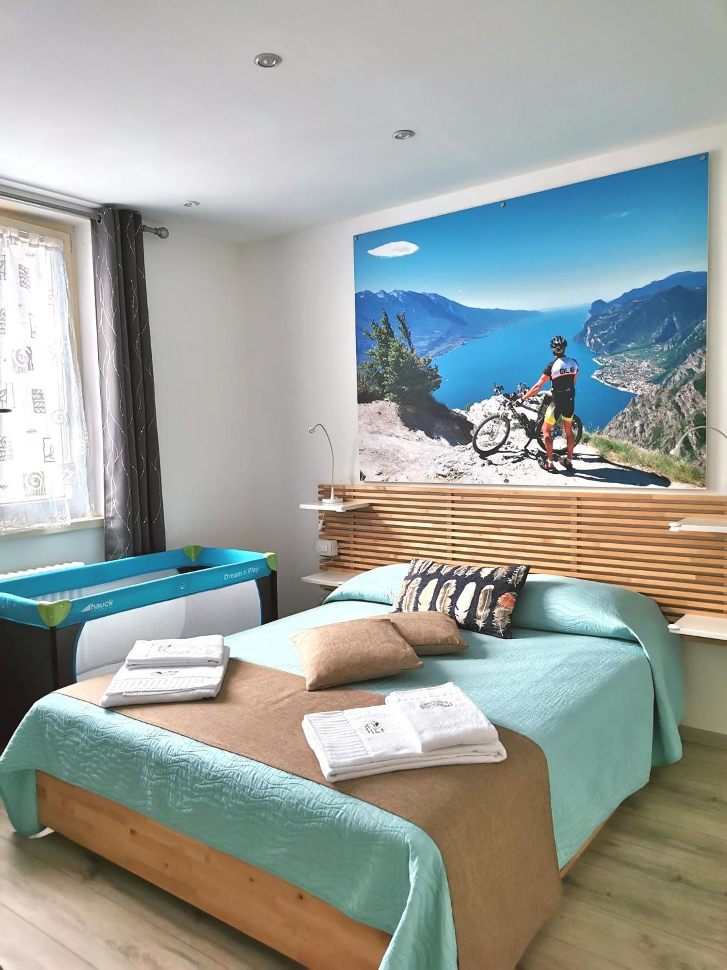 Antica Casa Alboletta Lejlighed Riva del Garda Værelse billede